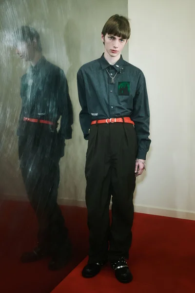 Look 6
